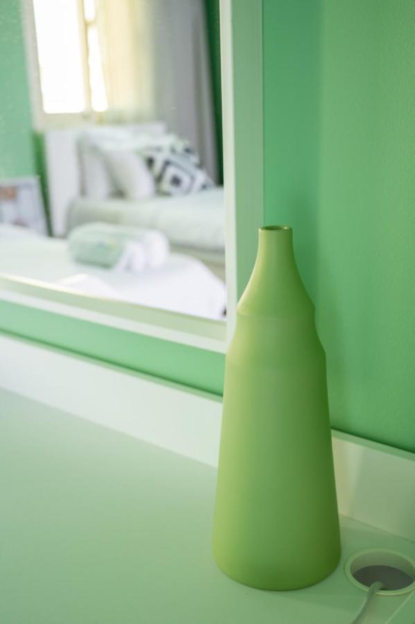 Distinct & Decent 2 Bdr Apt Steps From Nightlife And Airport Káhira Exteriér fotografie
